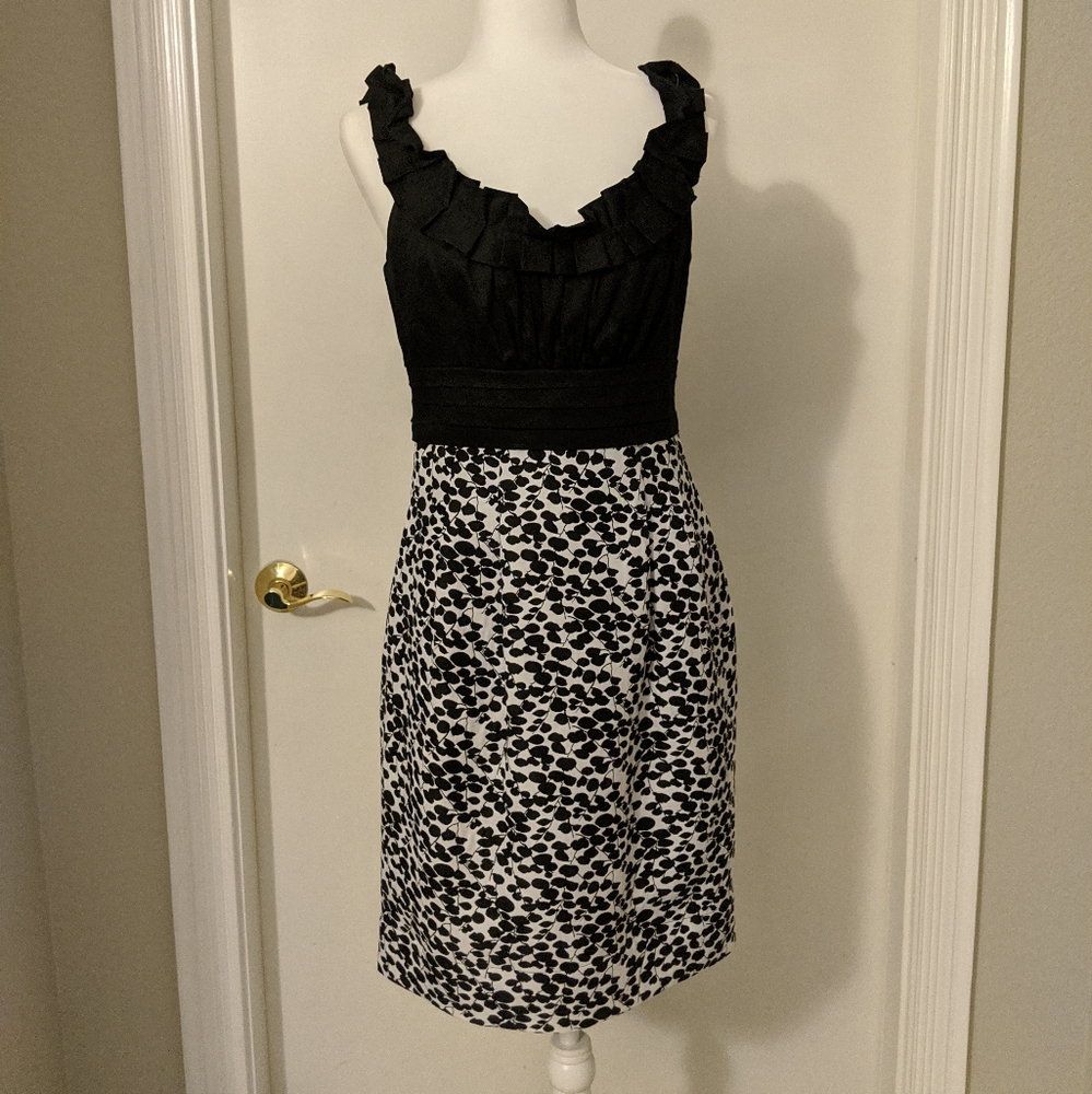Jessica H black and white sleeveless dress